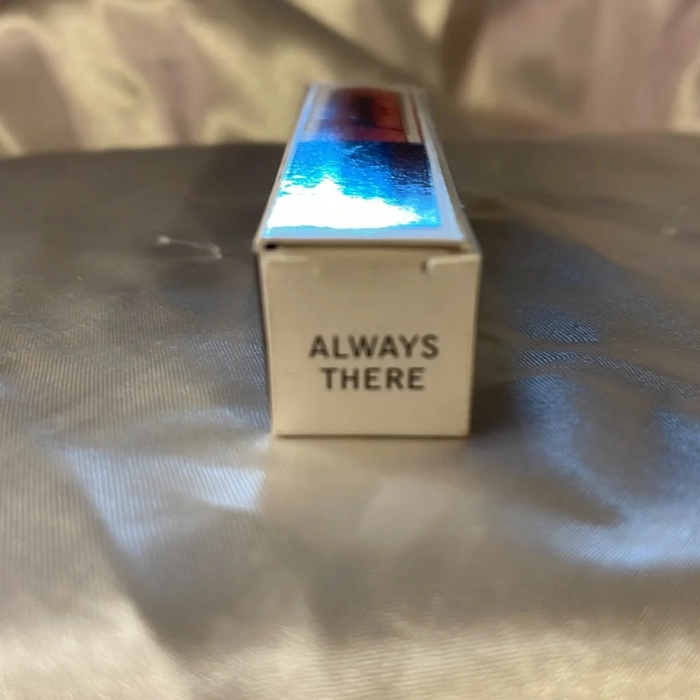 Beauty for Real “Always There” Lip Cream + Color 4.5ml